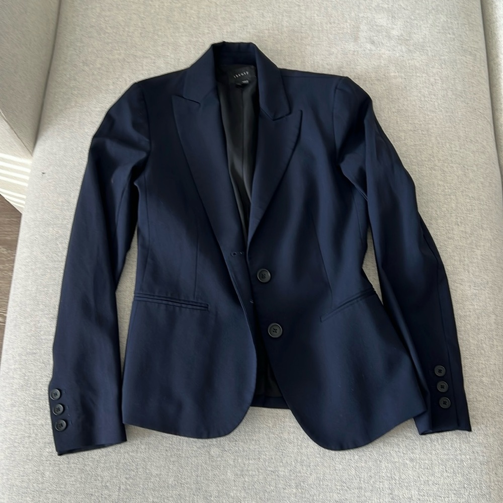 Theory slim navy blazer in good wool